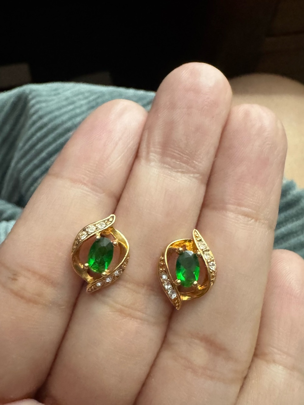 Goldtoned Swirl Green Stone Post Earrings w/Crystal Accents *READ*
